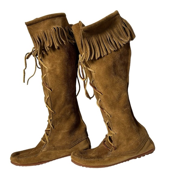 Minnetonka Knee High front Lace Up Suede Moccasins fringe boots size 6 - Picture 1 of 7